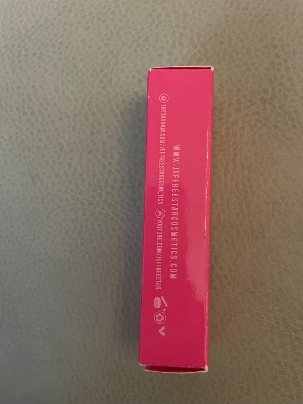 Jeffree Star Velour Liquid Lipstick — Bright Neon Pink